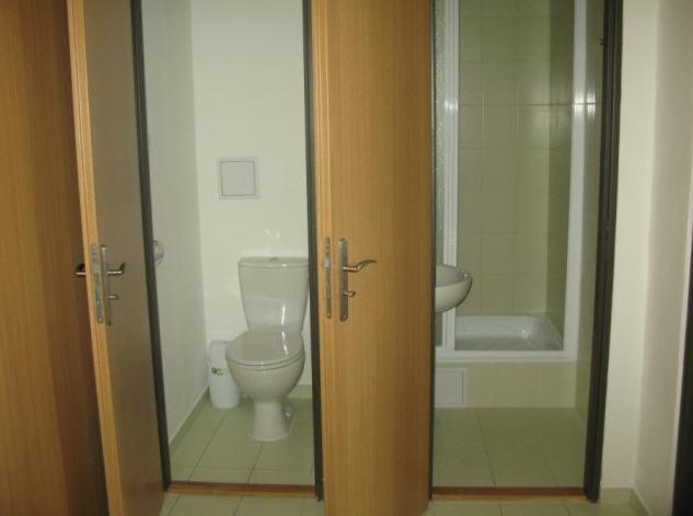 Uninova Hostel Bratislava Room photo